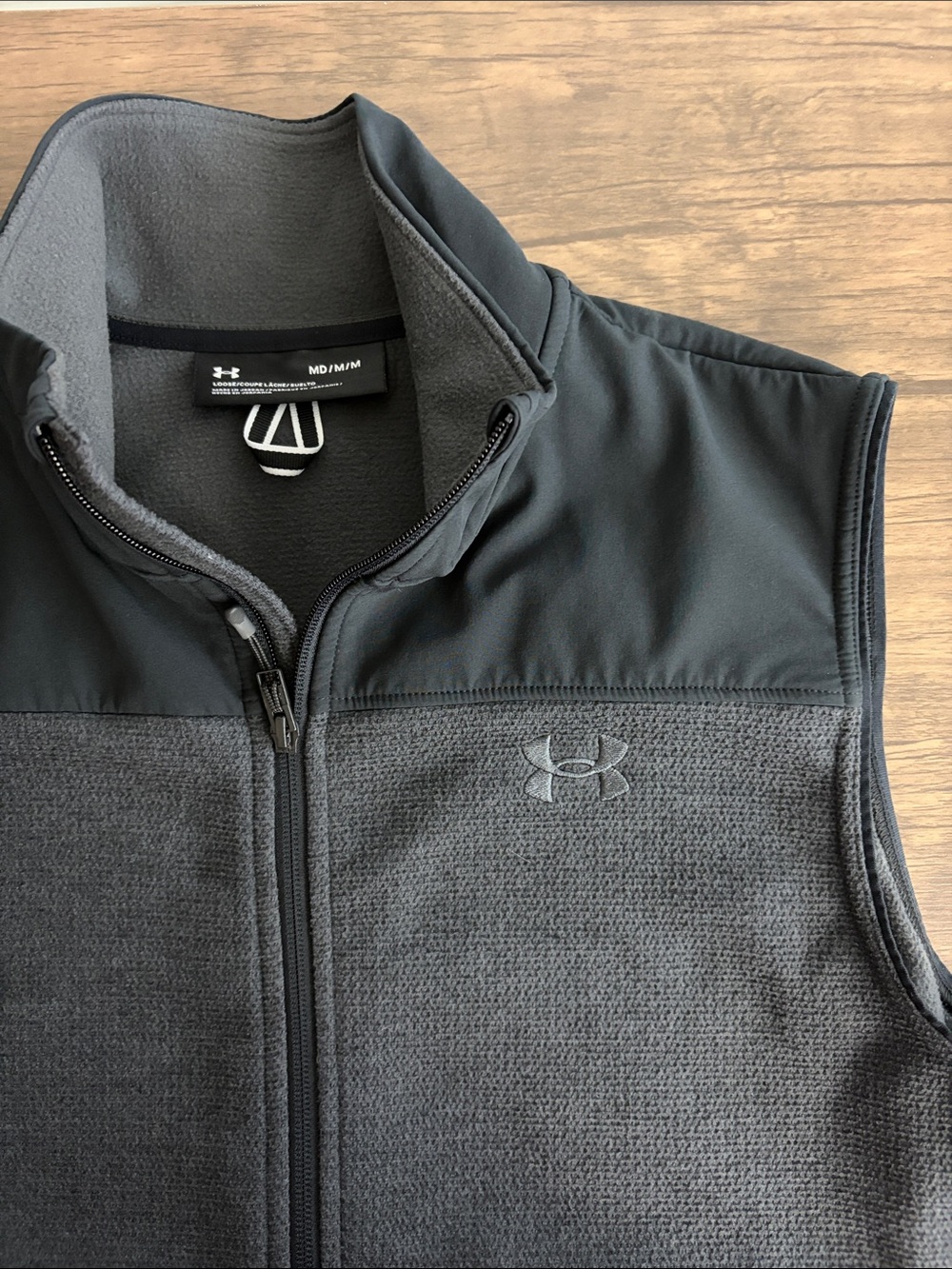 Under Armour Men’s Dark Gray Full-Zip Fleece Vest